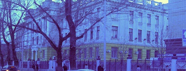 СГУ V корпус is one of Места.
