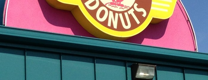 Heav'nly Donuts is one of MA.