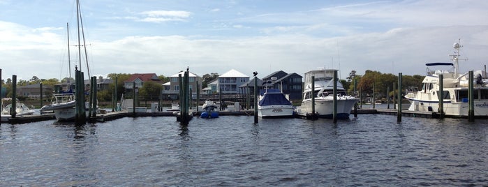 Otter Creek Yacht Club is one of Call Henry.