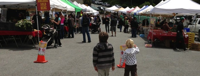 Glen Park Village Farmers' Market is one of Gwnさんのお気に入りスポット.