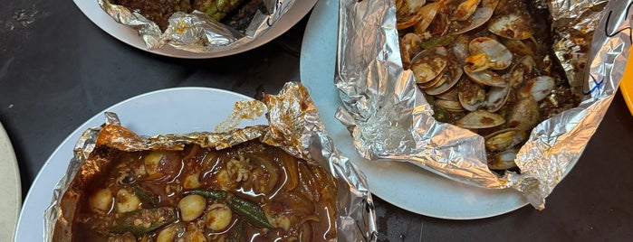 Portuguese Grilled Fish (Ikan Panggang Portugis Istimewa) is one of Jalan Jalan KL Eatery 2.
