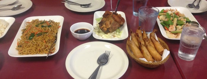 Best Lumpia is one of Decent Eateries in #StocktonCA.