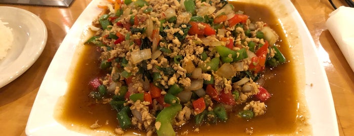 Chon Thai Food is one of Lieux sauvegardés par Heidi.