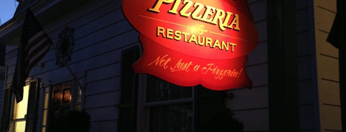 Grande's Pizzeria-Restaurant is one of Locais curtidos por Rachael.