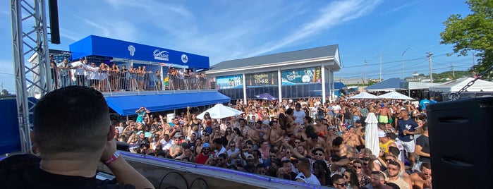 Oasis Pool & Day Club is one of BEST BARS - JERSEY SHORE.
