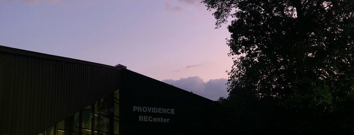Providence Recreation Center is one of Lugares favoritos de Jingyuan.