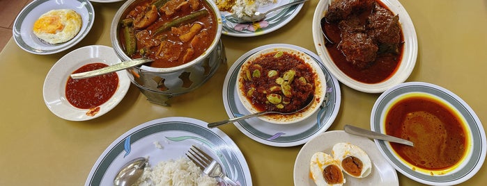 Restoran Kari Kepala Ikan E&O is one of kuala lumpur food place.