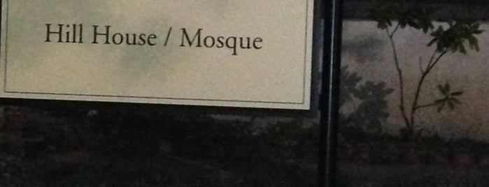 Mosque (University of Scranton) is one of mesjid.
