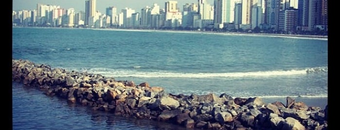 Beira-Mar da Praia Central is one of Camboriu.