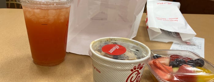Chick-fil-A is one of Dee Phunkさんのお気に入りスポット.