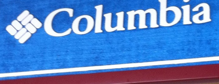Columbia Sportswear is one of Tempat yang Disukai Todd.
