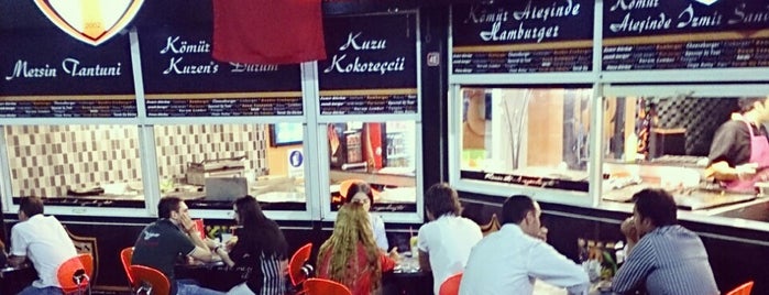 Kuzen's Fast Food is one of สถานที่ที่ Gülden✌🏻 ถูกใจ.