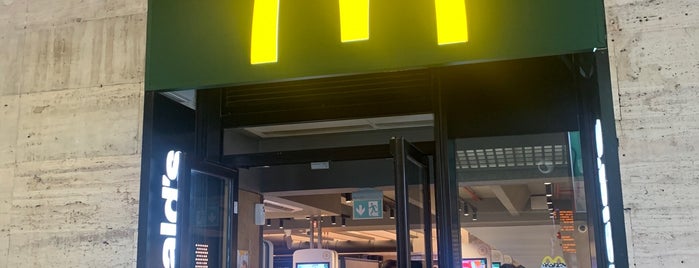 McDonald's is one of Estuve ahí Roma.