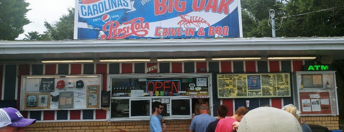 Big Oak Drive-In & BBQ is one of Places to eat.