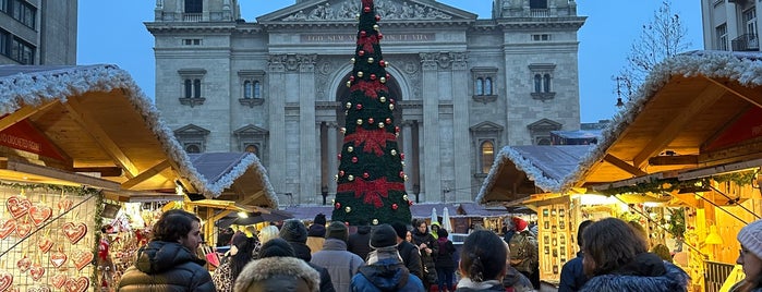 Christmas Fair is one of Budapest 2018.