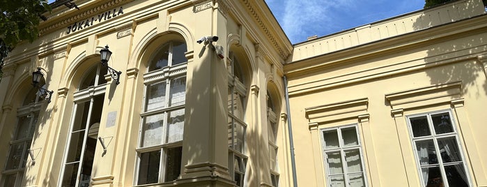 Jókai Villa is one of PELSO💙🗺⛱🚣🏼🎣👙.