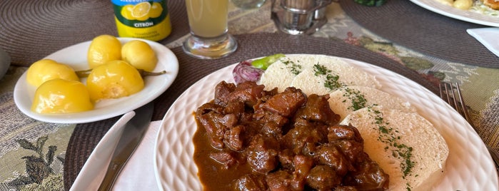 Tölgy Kisvendeglő is one of food.