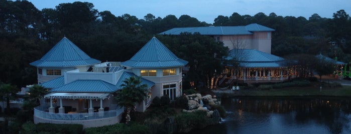 Marriott SurfWatch Indoor Pool is one of Fav Places in Hilton Head / Savannah.
