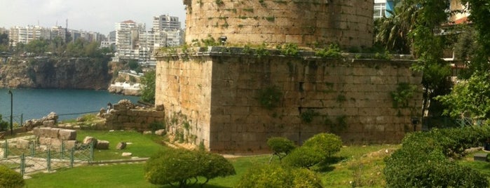 Hıdırlık Kulesi is one of Tarih/Kültür (Akdeniz).