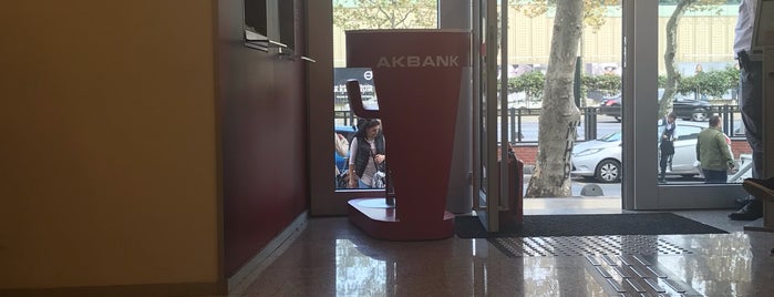 Akbank Levent Sanayi Şubesi is one of Mete : понравившиеся места.