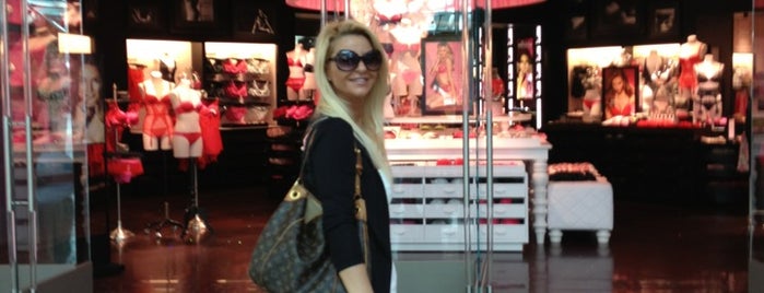 Victoria's Secret PINK is one of Istanbul.
