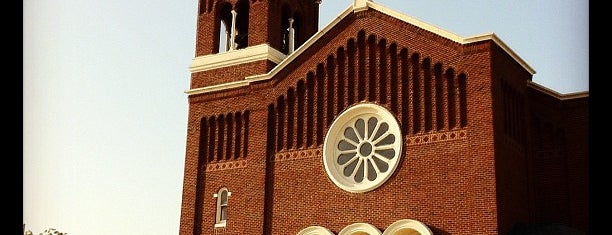 St. Mary of The Assumption Catholic Church is one of Livさんの保存済みスポット.
