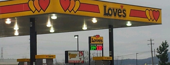 Love's Travel Stop is one of Ben’s Liked Places.
