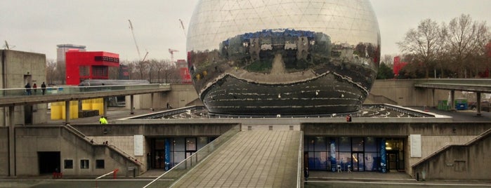 Cité des Sciences et de l'Industrie is one of TLC - Paris - to-do list.