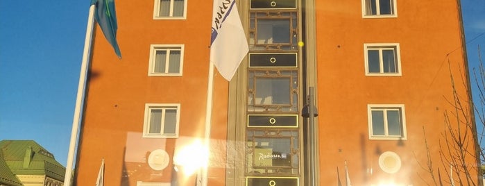 Radisson Blu Grand Hotel Tammer is one of Nuku ja ota ostohyvitystä.