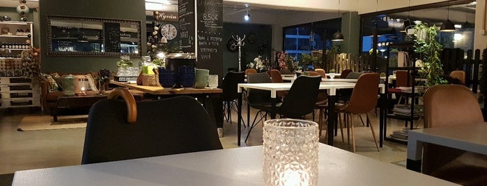 Bistro Naapuri is one of Tempat yang Disimpan Salla.