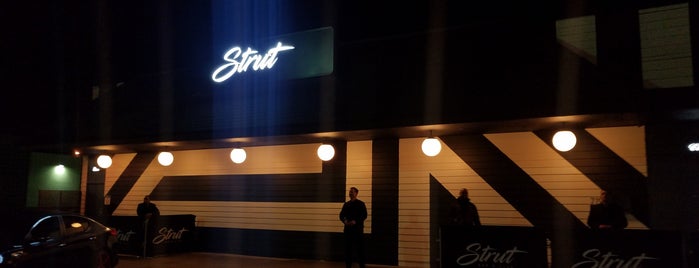 Strut Bar & Lounge is one of ORANGE COUNTY | 🇺🇸.