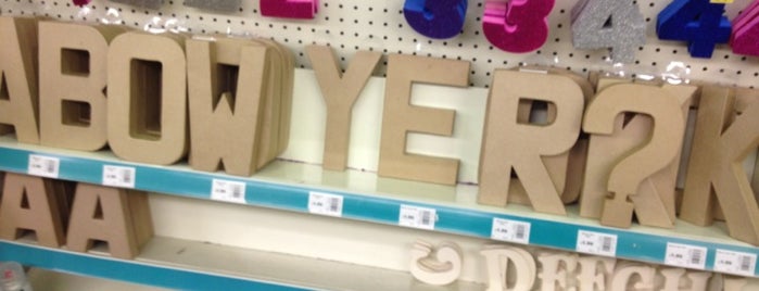 Hobbycraft is one of Lieux qui ont plu à Jay.