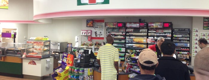 7-Eleven is one of CRZ’s Liked Places.