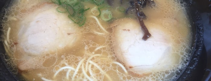 楽亭 is one of 福岡未訪ラーメン.