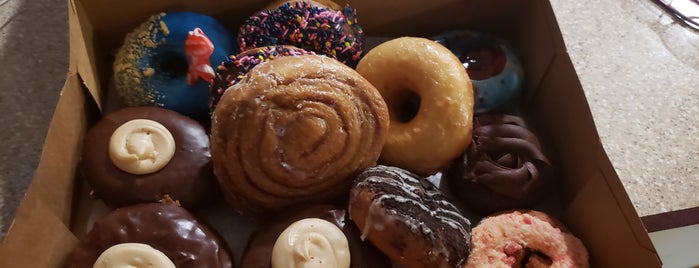 Holtman's Donut Shop is one of Kimmie's Saved Places.