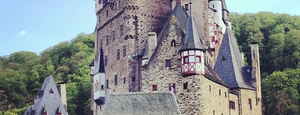 Castelo de Eltz is one of Europe 2013.