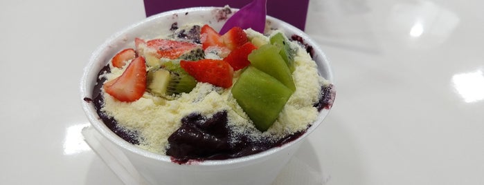 We Love Açaí is one of Bezerra.