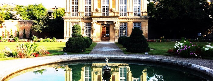 Pavillon Vendôme is one of IES Summer University.