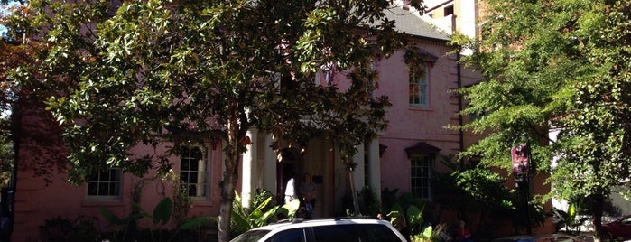 Olde Pink House Restaurant is one of Savannah - A Cup Charged to the Brim.