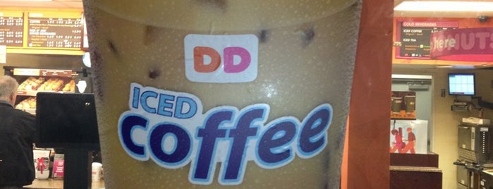 Dunkin' is one of JoAnne 님이 좋아한 장소.