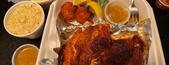 Crystal River Seafood Restaurant is one of Must-visit Seafood Restaurants in Tallahassee.