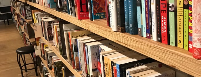 Letters Bookshop is one of Simal : понравившиеся места.