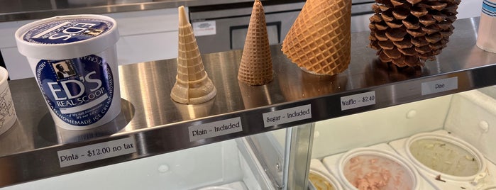 Ed's Real Scoop is one of Toronto Ice-Cream.