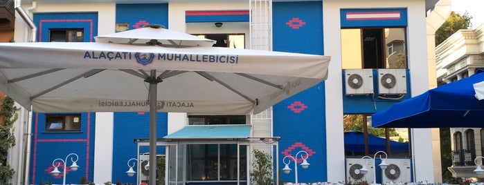 Alaçatı Muhallebicisi is one of Lugares favoritos de Beril.
