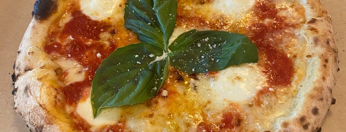 DeSano Pizzeria Napoletana is one of Kimmieさんの保存済みスポット.
