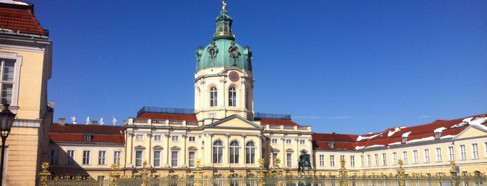 Palácio de Charlottenburg is one of Berlin.