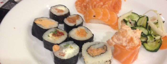 Max Sushi is one of Goiânia shopping.