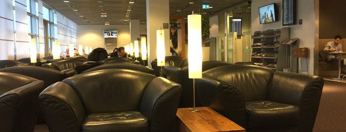 Lufthansa Senator Lounge is one of Lufthansa Lounges.