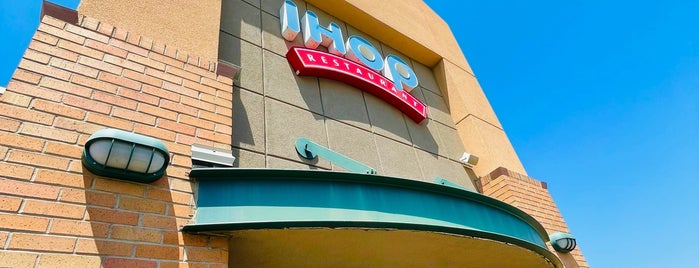 IHOP is one of Stapleton Food and Drink.