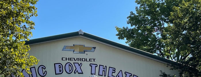 Chevrolet Music Box Theatre is one of Places.
